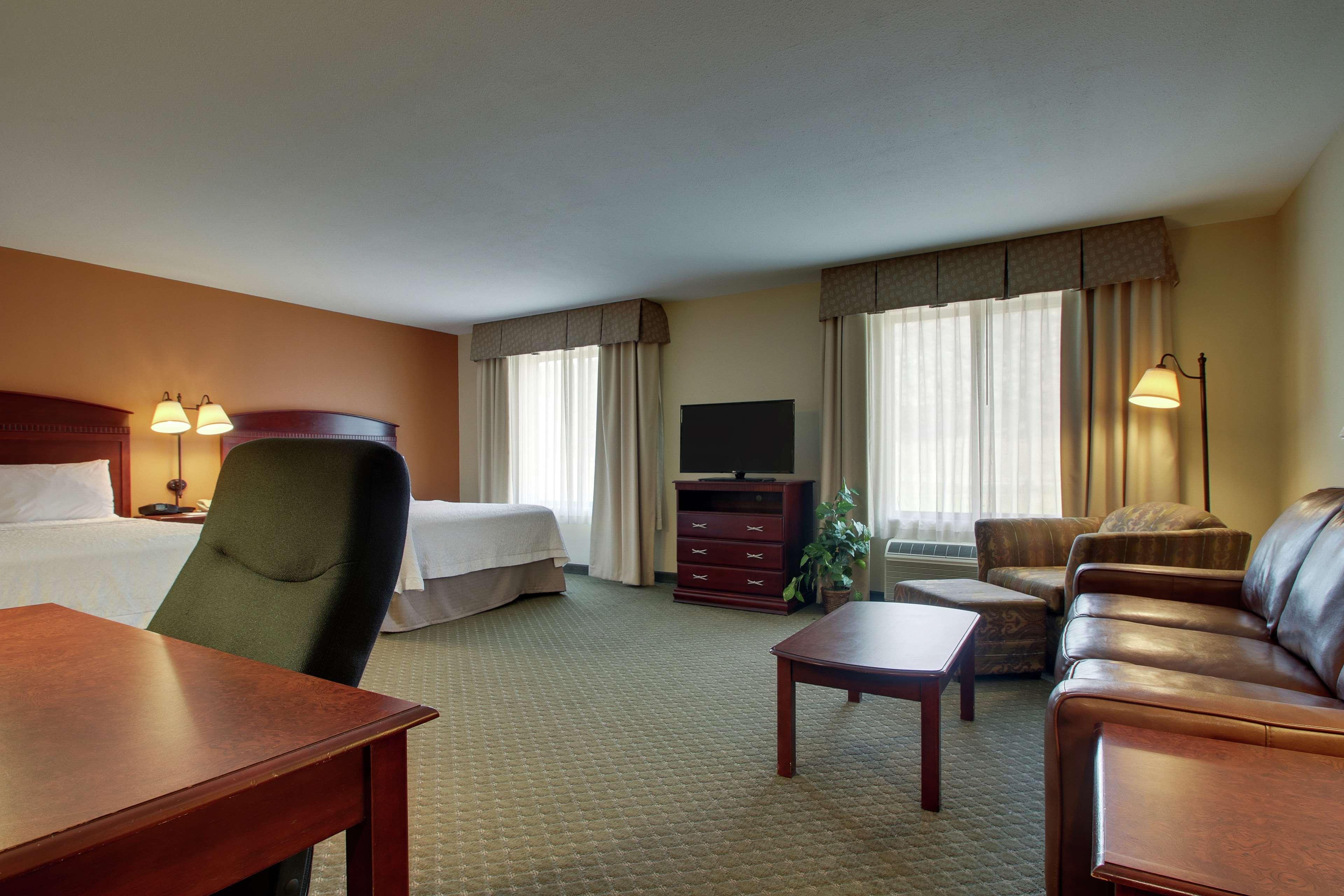 Hampton Inn & Suites Denver Littleton Exterior photo